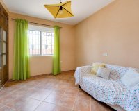 Resale - Villa - San Miguel de Salinas - Ciudad de las comunicaciones