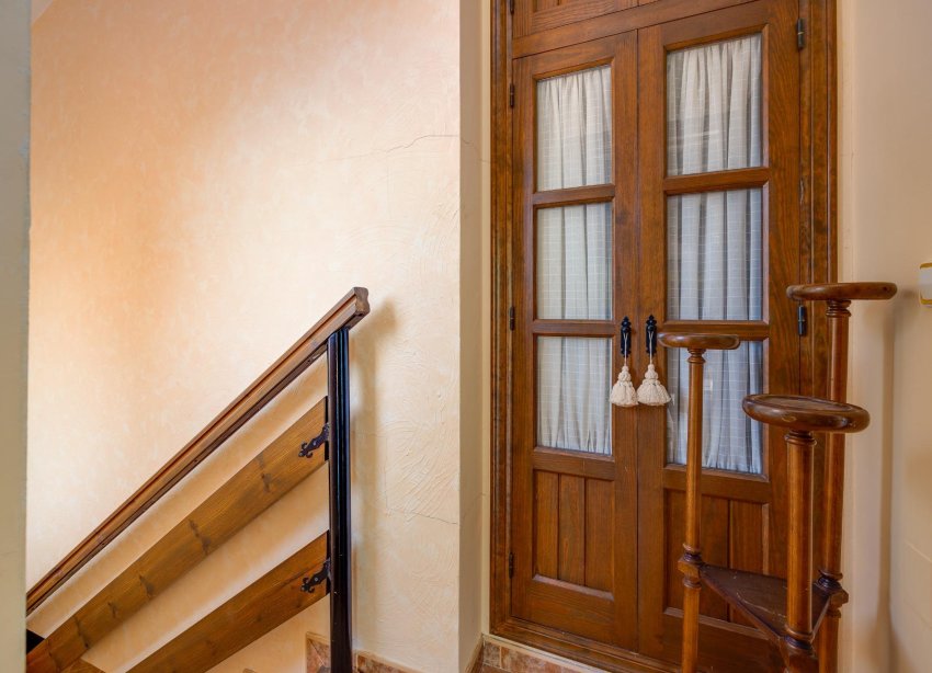 Resale - Villa - San Miguel de Salinas - Ciudad de las comunicaciones