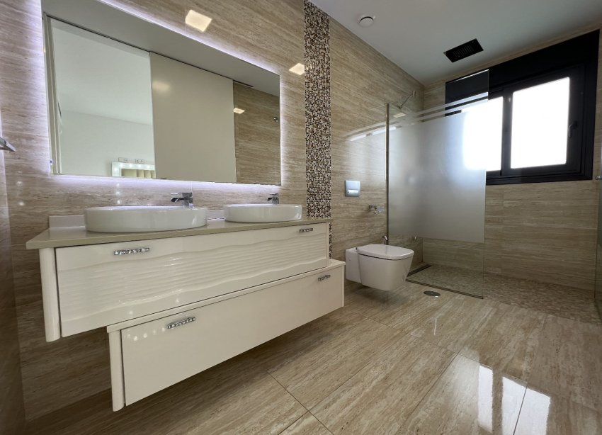 Resale - Villa - San Miguel de Salinas - Costa Blanca