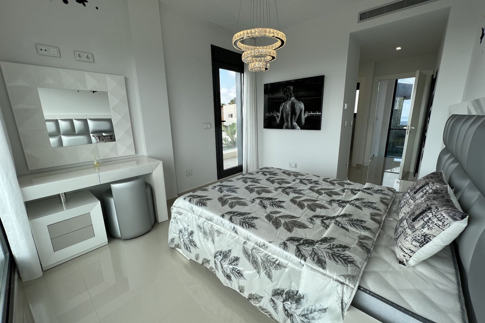 Resale - Villa - San Miguel de Salinas - Costa Blanca