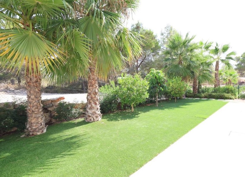 Resale - Villa - San Miguel de Salinas - Las Colinas Golf