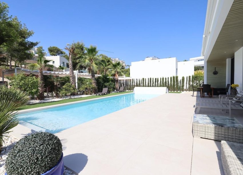 Resale - Villa - San Miguel de Salinas - Las Colinas Golf