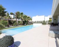 Resale - Villa - San Miguel de Salinas - Las Colinas Golf