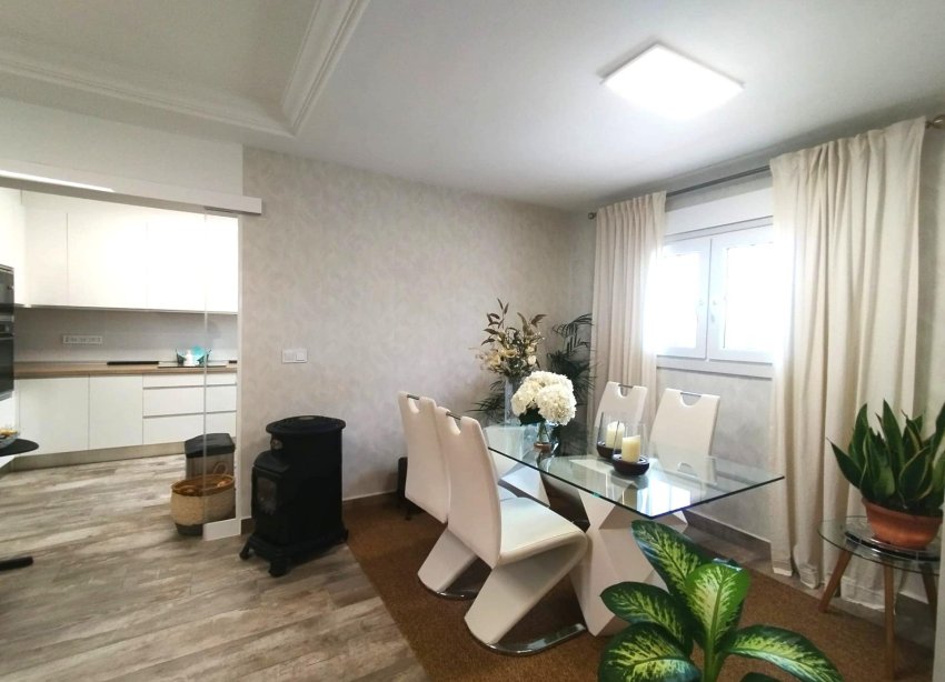 Resale - Villa - San Miguel de Salinas - Las filipinas