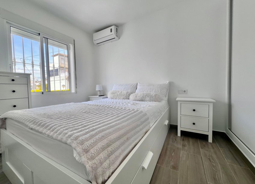 Resale - Villa - San Miguel de Salinas - Las filipinas