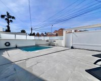 Resale - Villa - San Miguel de Salinas - Las filipinas