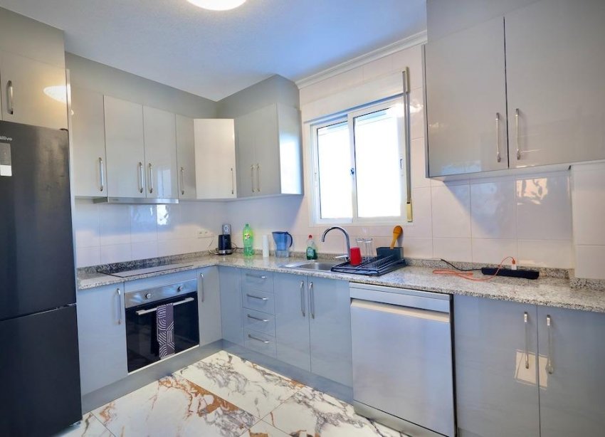 Resale - Villa - San Miguel de Salinas - Residencial los flamencos