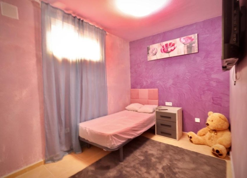 Resale - Villa - San Miguel de Salinas - Residencial los flamencos