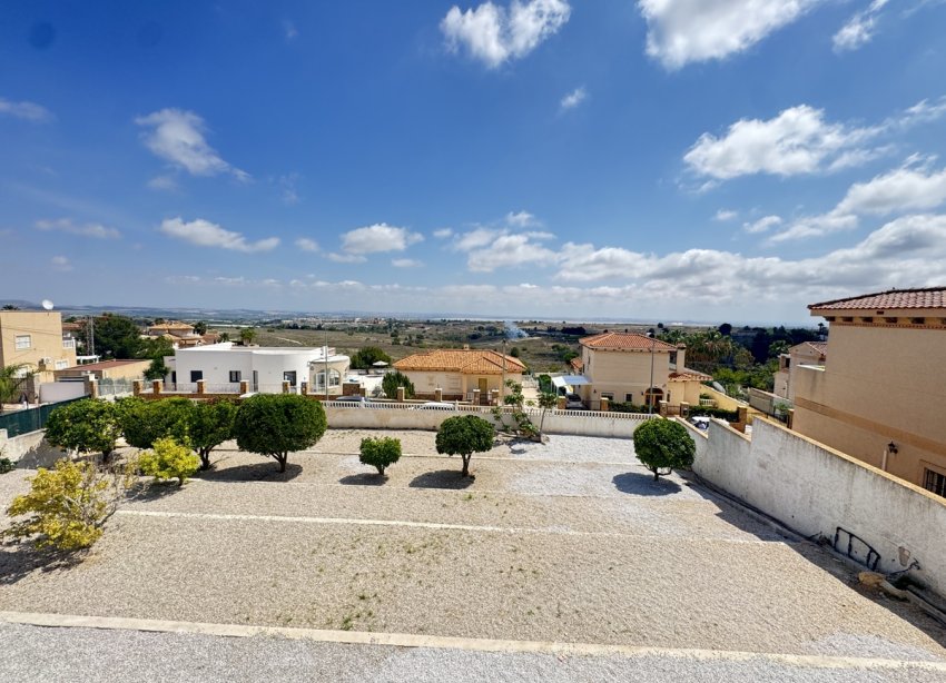 Resale - Villa - San Miguel de Salinas