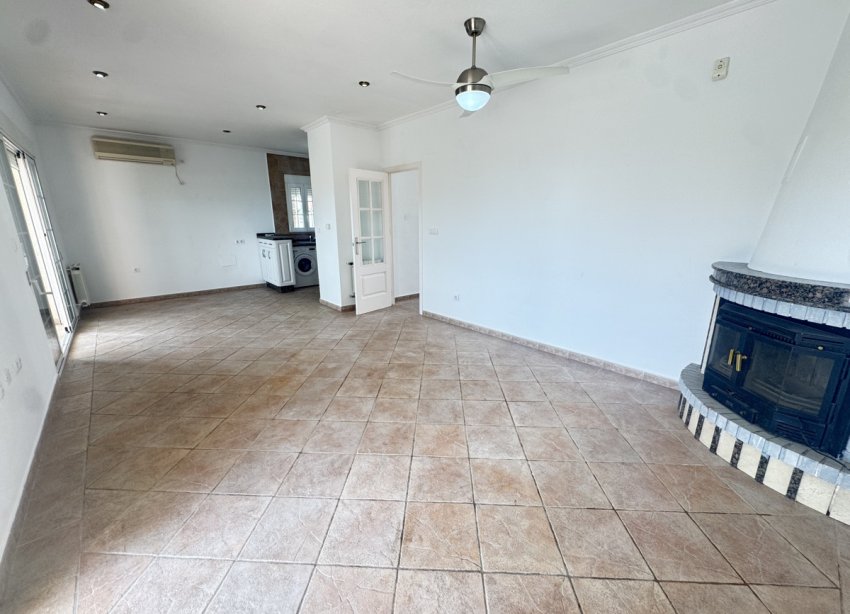 Resale - Villa - San Miguel de Salinas