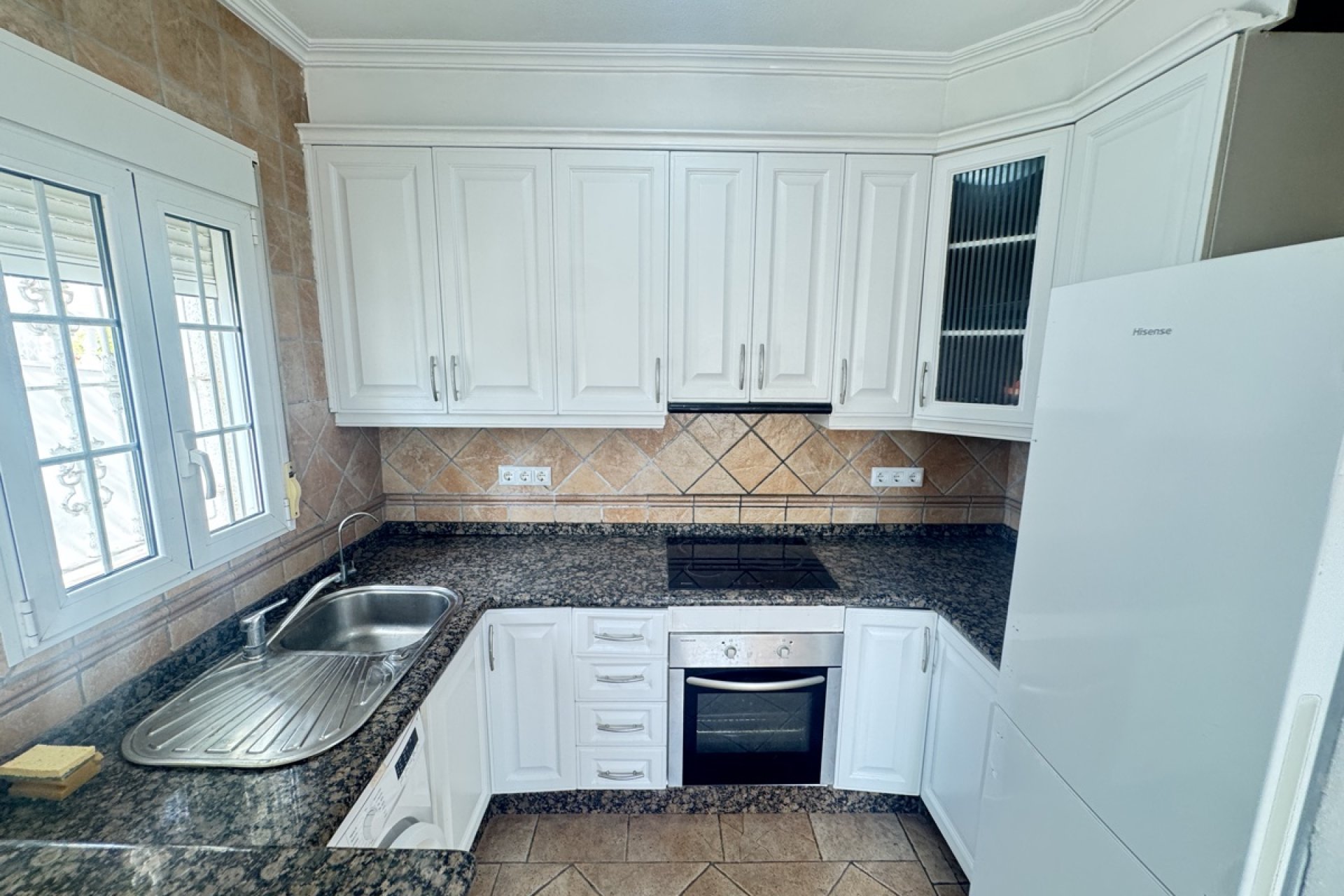 Resale - Villa - San Miguel de Salinas