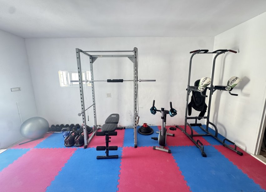 Resale - Villa - San Miguel de Salinas