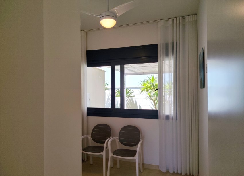 Resale - Villa - San Miguel de Salinas