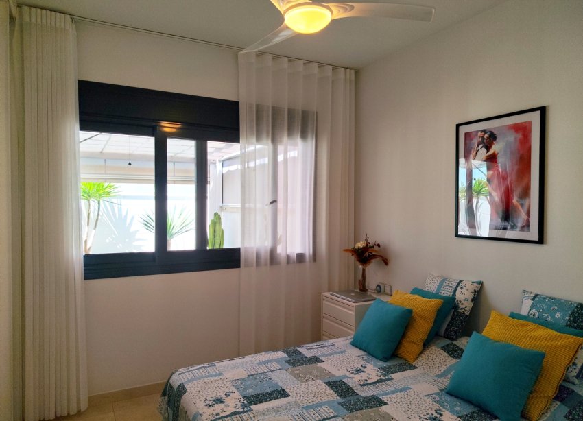 Resale - Villa - San Miguel de Salinas