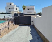 Resale - Villa - San Miguel de Salinas