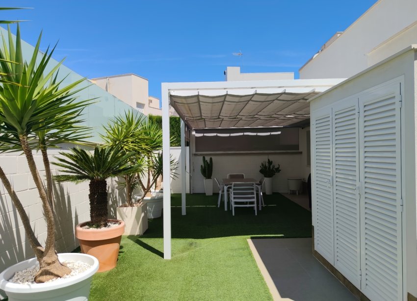 Resale - Villa - San Miguel de Salinas