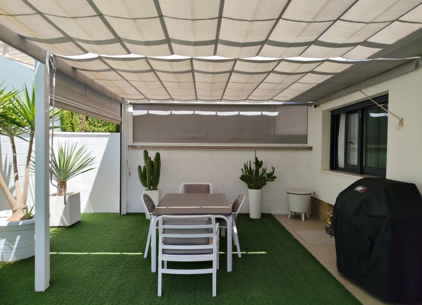 Resale - Villa - San Miguel de Salinas