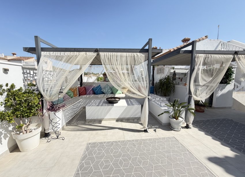 Resale - Villa - San Miguel de Salinas