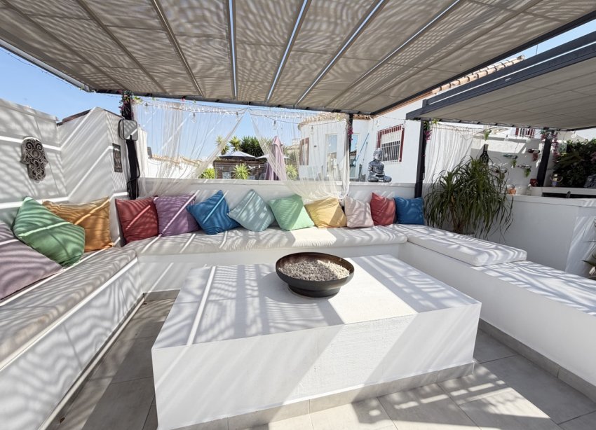 Resale - Villa - San Miguel de Salinas