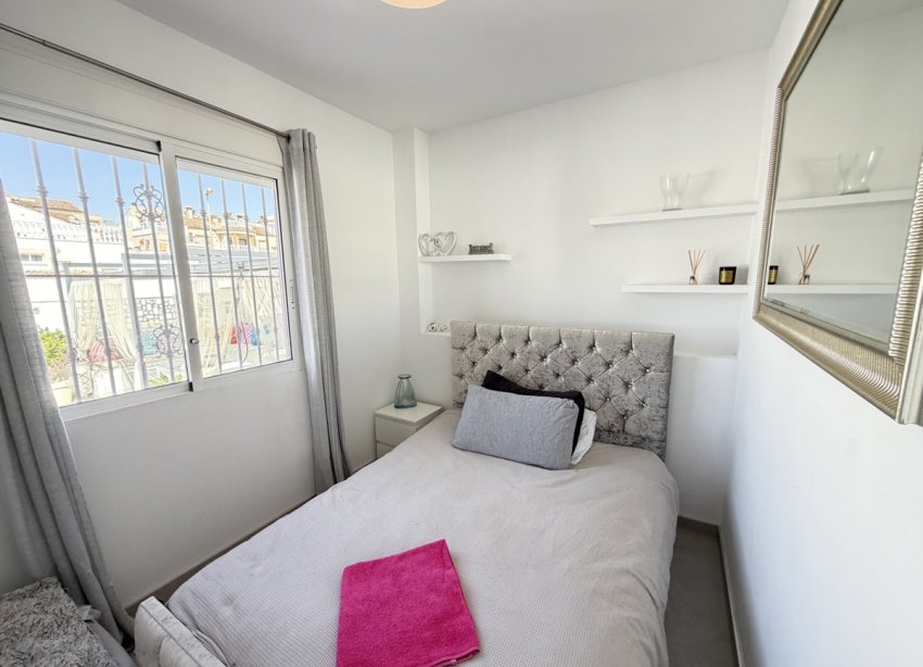 Resale - Villa - San Miguel de Salinas