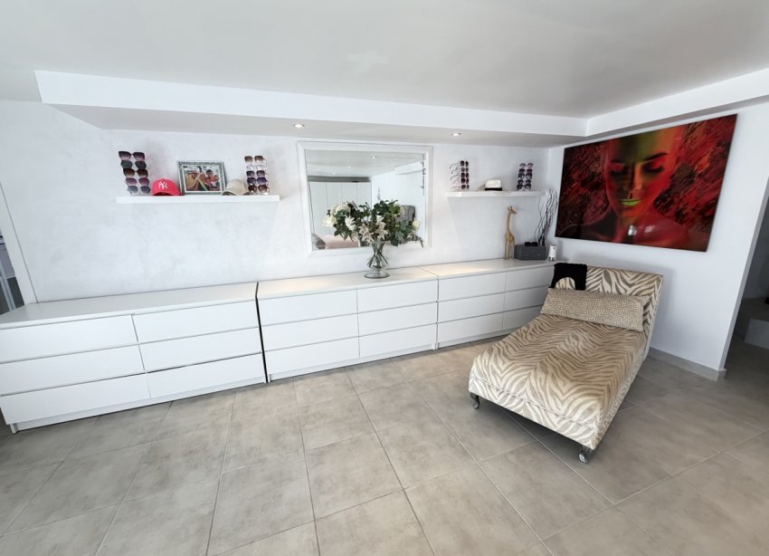 Resale - Villa - San Miguel de Salinas