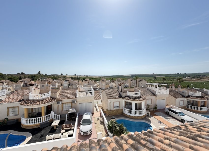 Resale - Villa - San Miguel de Salinas