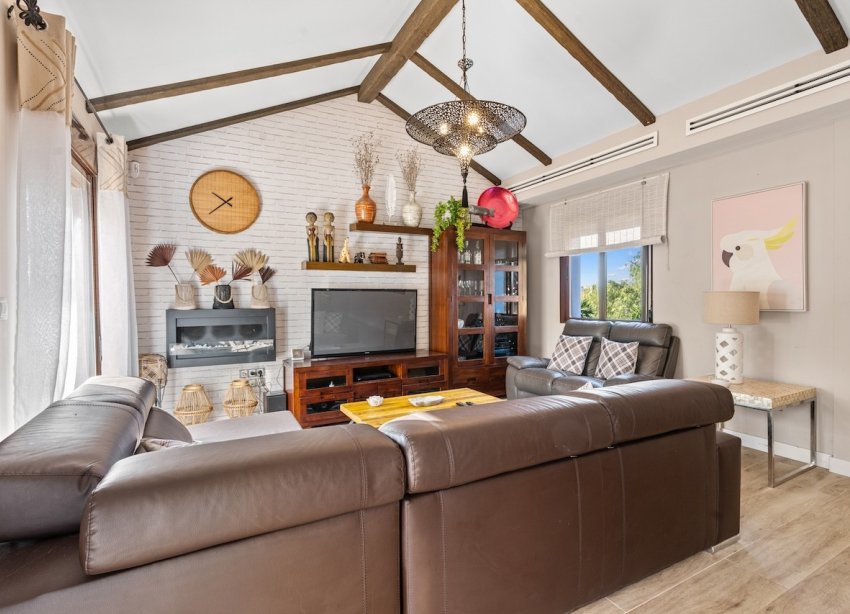 Resale - Villa - Santa Pola - El Poble Llevanti