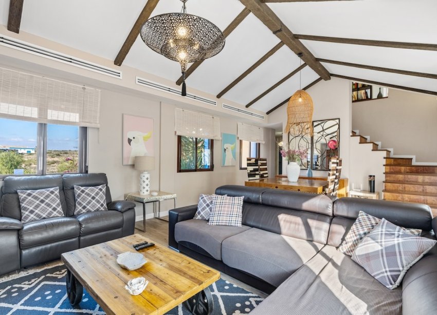 Resale - Villa - Santa Pola - El Poble Llevanti