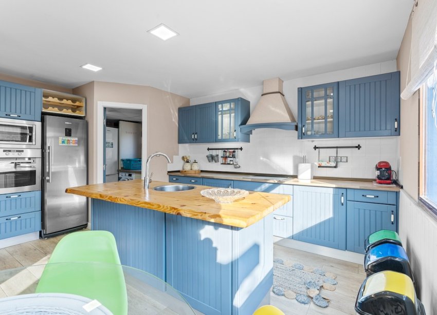 Resale - Villa - Santa Pola - El Poble Llevanti