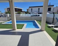 Resale - Villa - Santa Pola - Gran Alacant