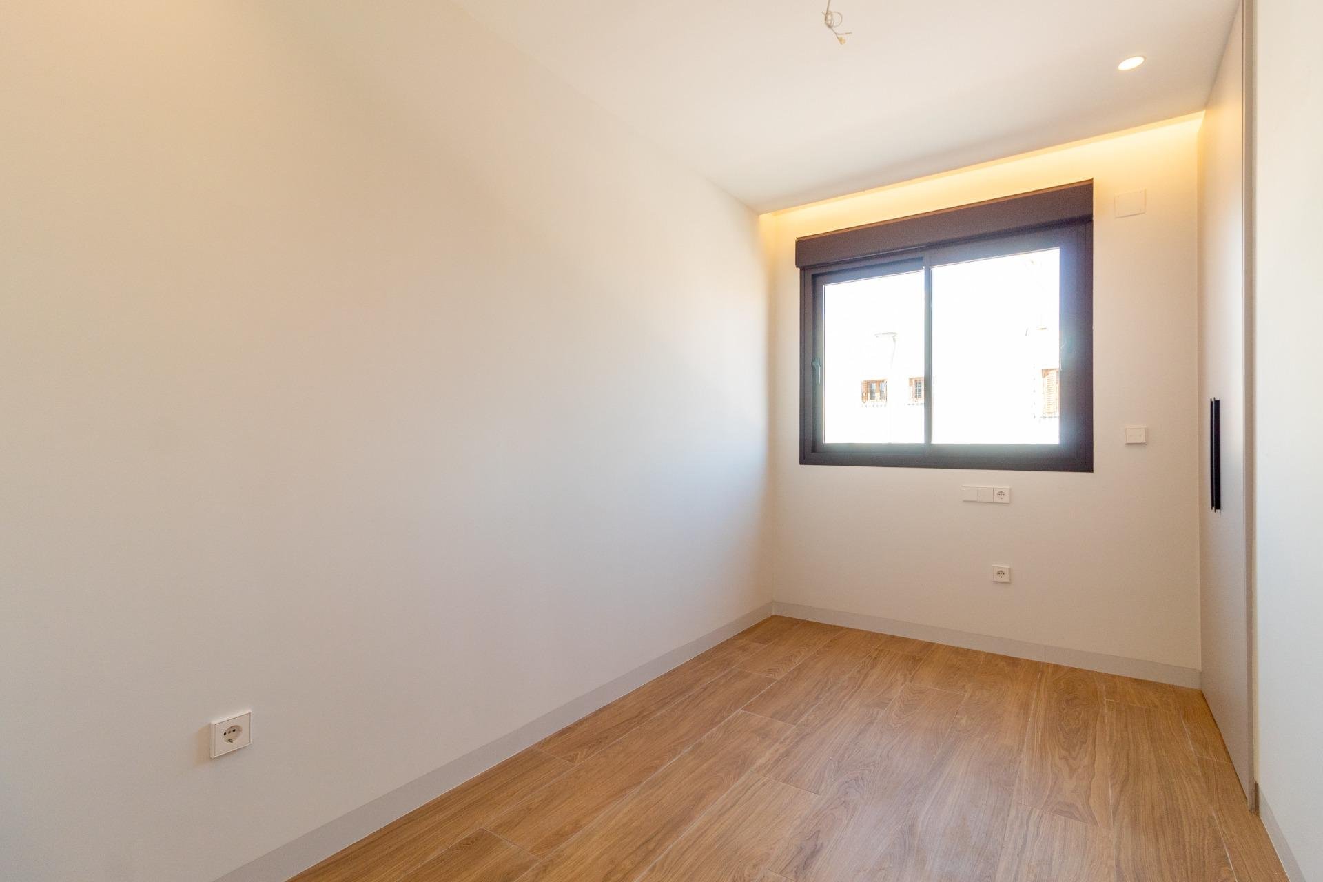 Resale - Villa - Santiago de la Ribera - Playa de santiago de la ribera