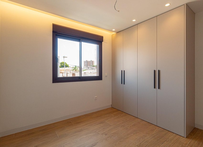 Resale - Villa - Santiago de la Ribera - Playa de santiago de la ribera
