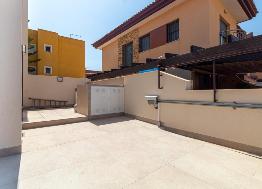 Resale - Villa - Santiago de la Ribera - Playa de santiago de la ribera