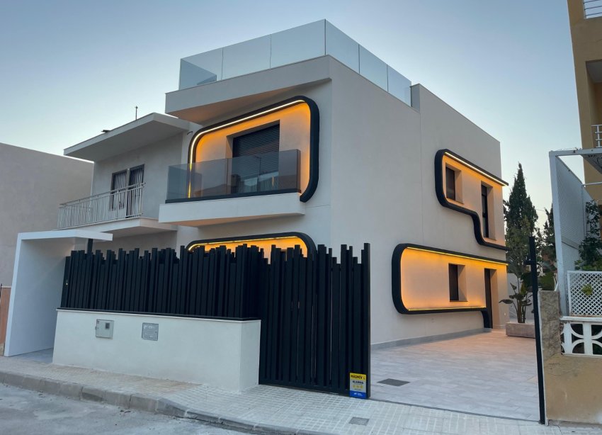 Resale - Villa - Torre de la Horadada - Torre de La Horadada - Town