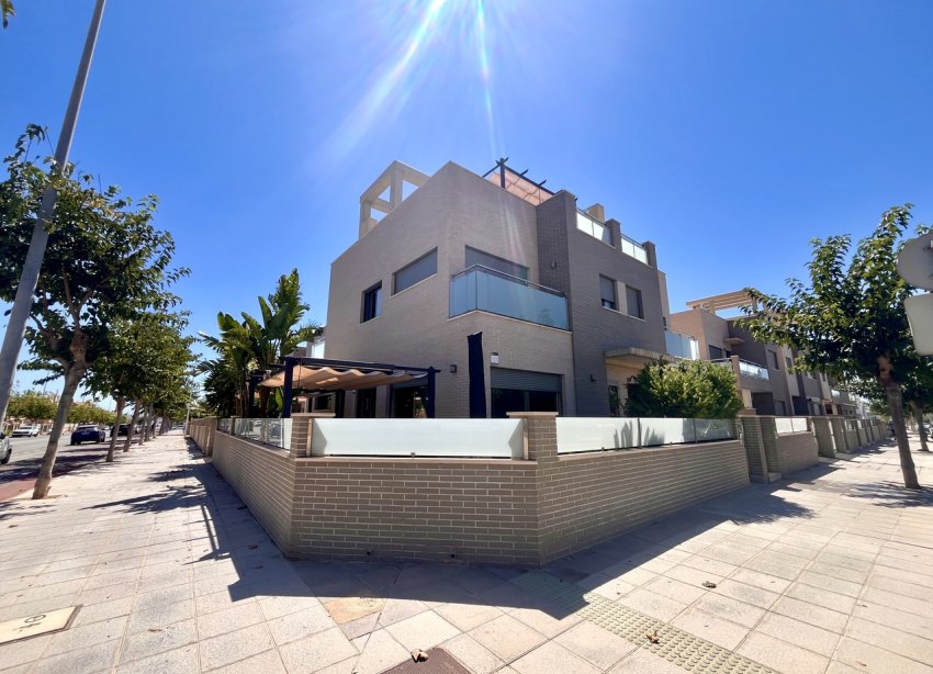 Resale - Villa - Torre de la Horadada