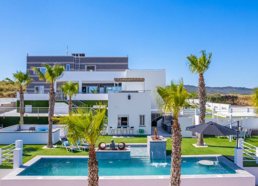 Resale - Villa - Torremendo