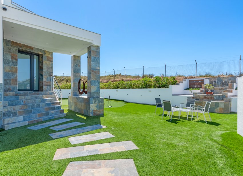 Resale - Villa - Torremendo