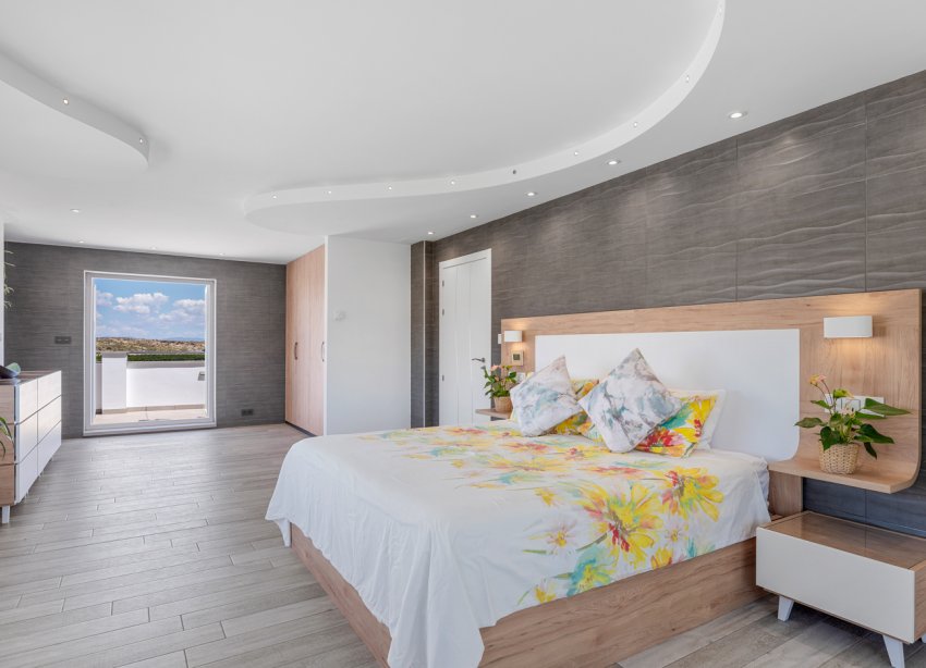 Resale - Villa - Torremendo