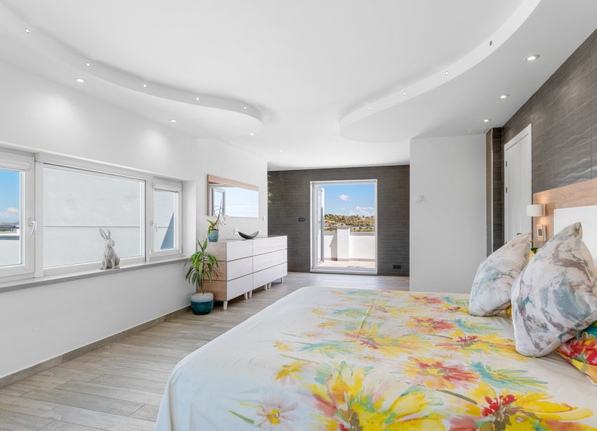 Resale - Villa - Torremendo