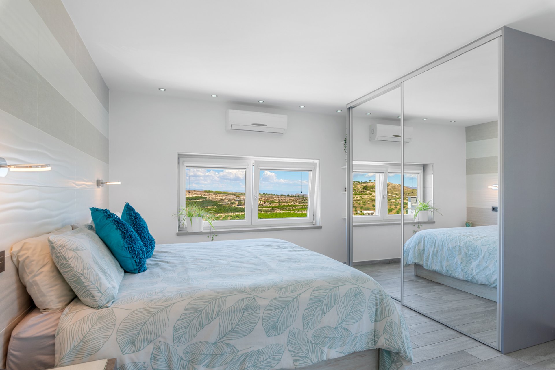 Resale - Villa - Torremendo