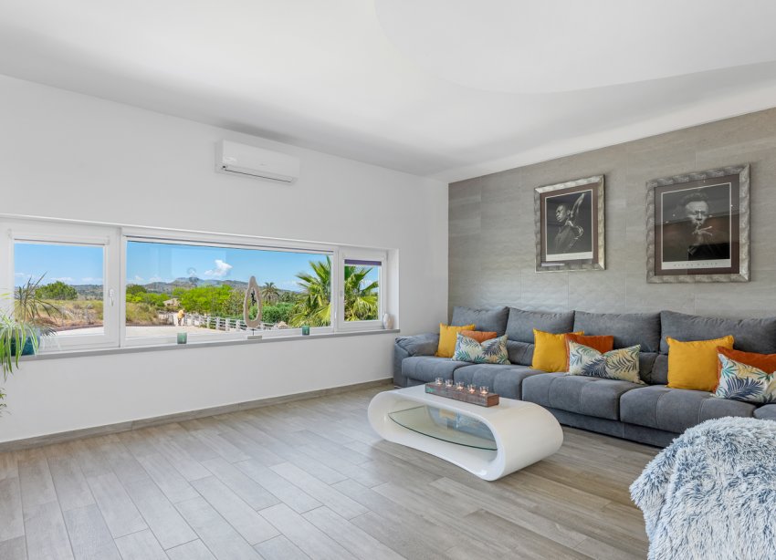 Resale - Villa - Torremendo