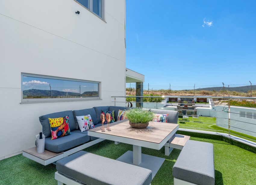 Resale - Villa - Torremendo