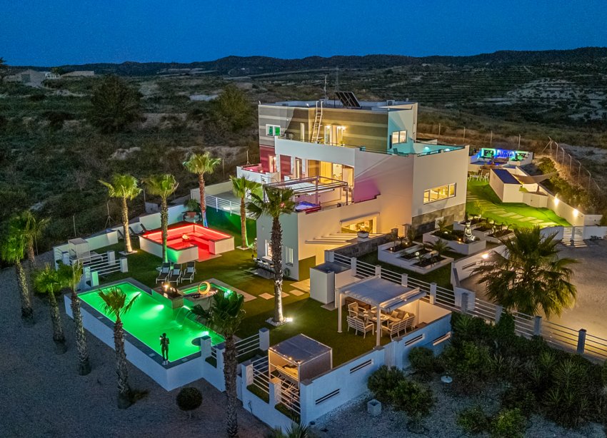 Resale - Villa - Torremendo