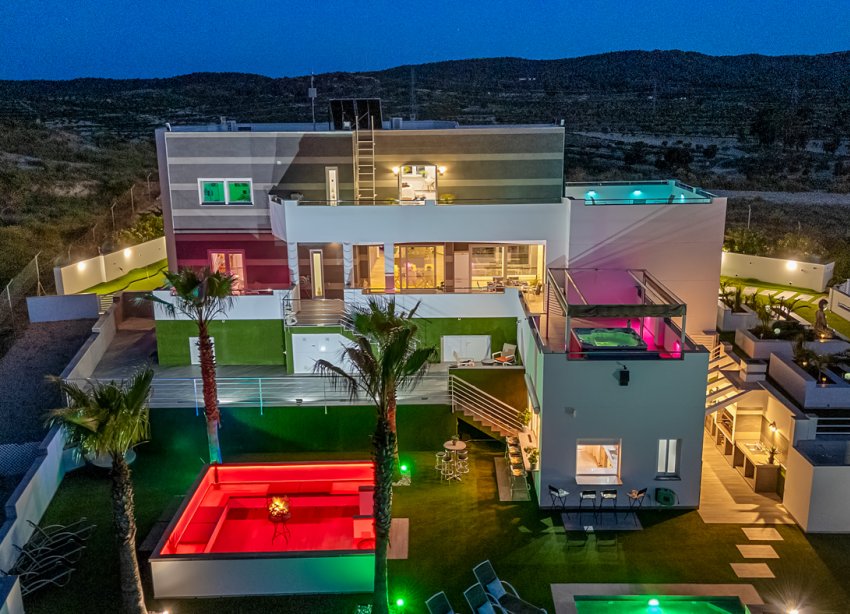 Resale - Villa - Torremendo