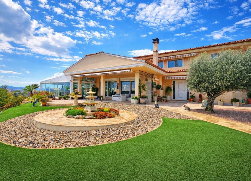 Resale - Villa - Torremendo