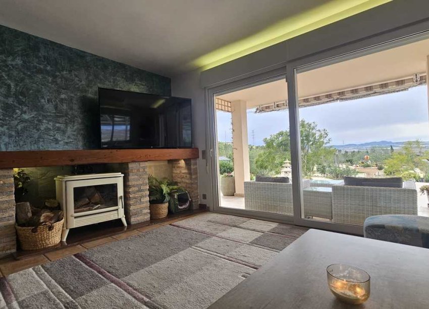 Resale - Villa - Torremendo