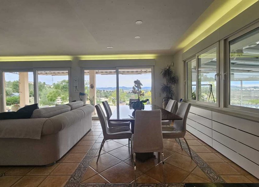 Resale - Villa - Torremendo