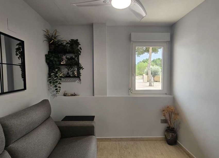 Resale - Villa - Torremendo