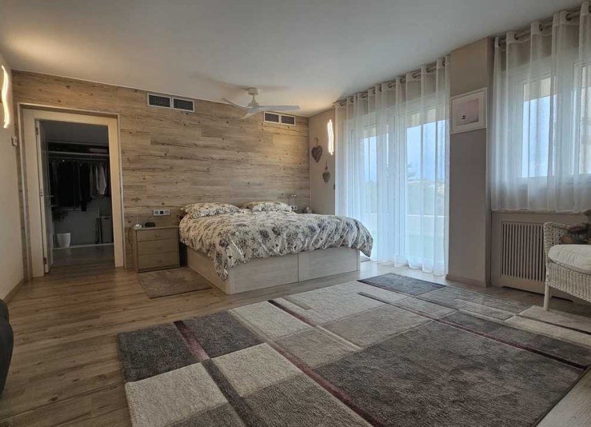 Resale - Villa - Torremendo