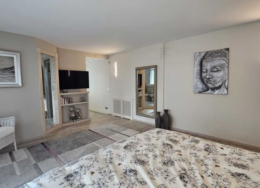 Resale - Villa - Torremendo